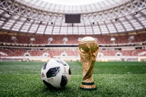 Il pallone Adidas Telstar che verrà utilizzato nel prossimi Mondiali di Russia 2018