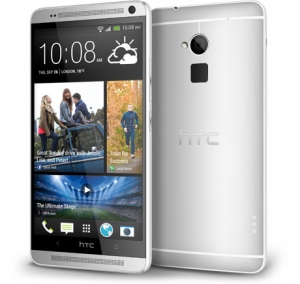 Il nuovo HTC One Max ha un display da 1080p e un sensore  sul retro in grado di riconoscere le impronte digitali.